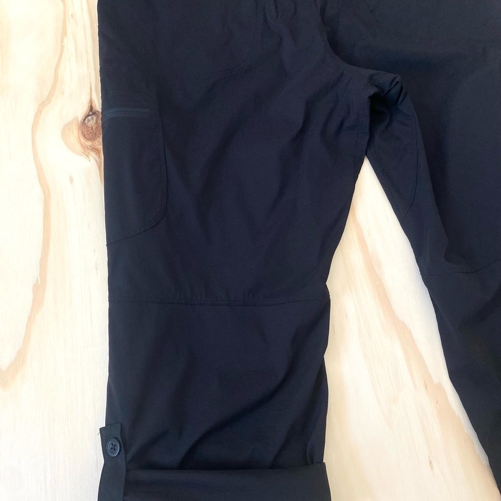 L.L. Bean Vista Trekking Pants Womens Sz 14 Petit Black Convertible Hiking - Picture 11 of 12